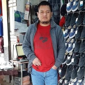 Meet your Posher, Luis